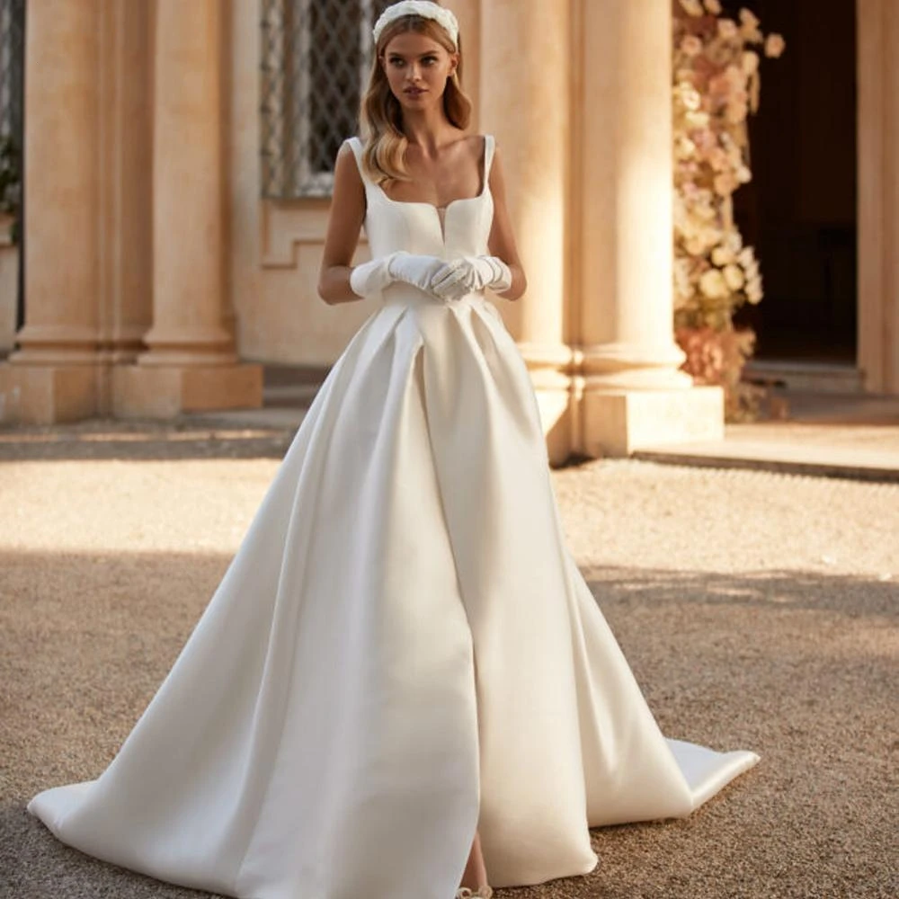 Robe de Mariée Trapèze Élégante en Satin, Col Carré, Blanc Ivoire, Bouton, Balayage Traîne, Longue, 2024