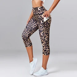 Leggings Capris con stampa leopardata pantaloni da Yoga a vita alta da donna con tasche laterali palestra calzamaglia sportiva ad asciugatura rapida abbigliamento Fitness