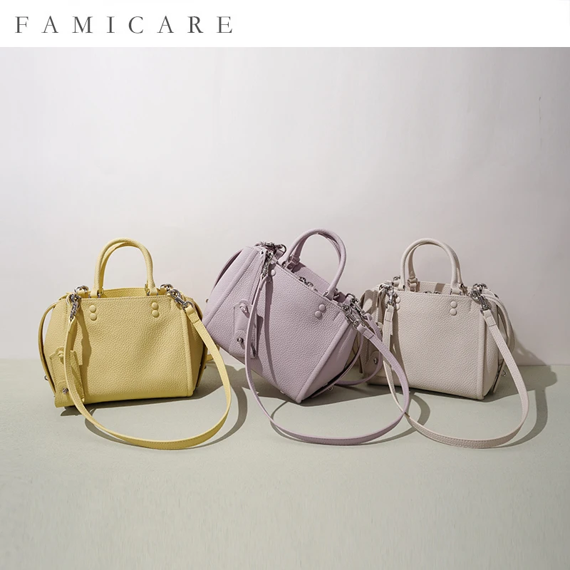 

Minimalist Square Small Handbag 2026 New Top Grain Leather Bowling Bag Single Shoulder Crossbody Purse Women Commuting Premium