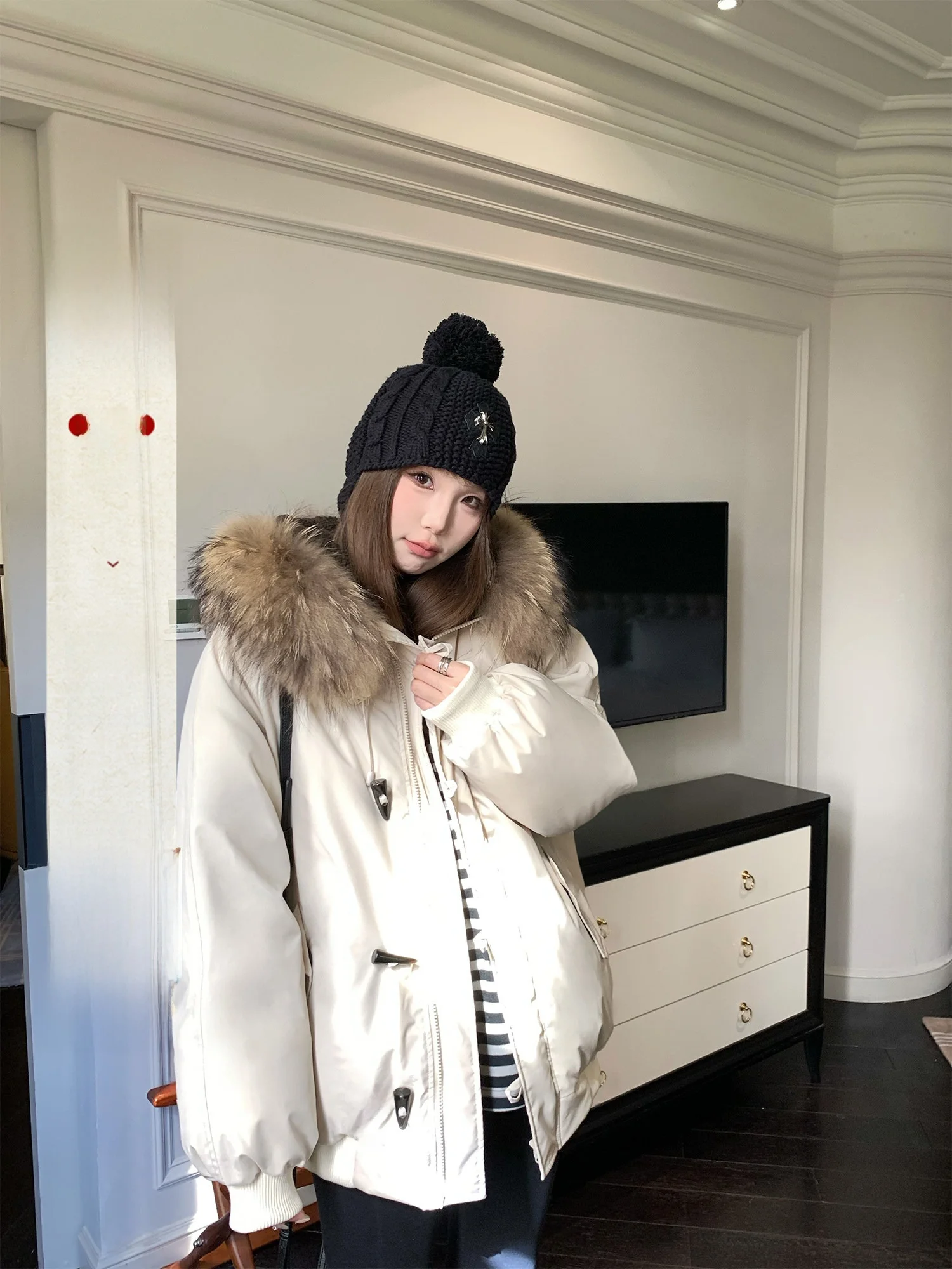 

Yuzuqi Saint Winter Large Fur Collar down Jaet Women's Buttoned Hooded Parka Coat Thi Warm Casual Sle