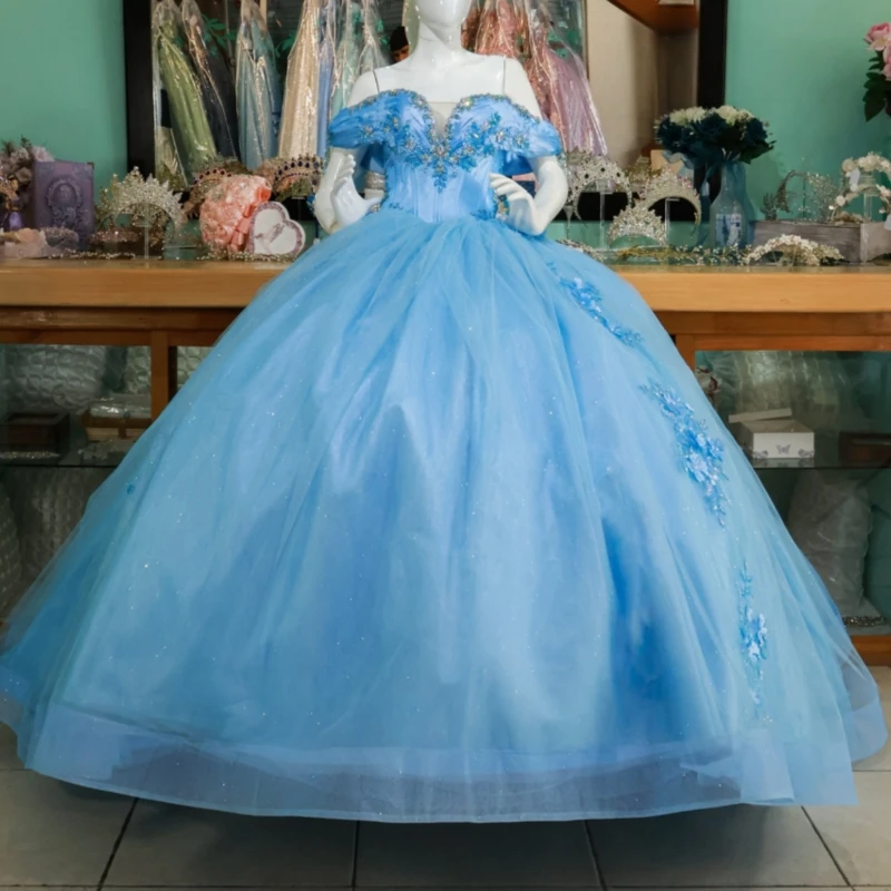 

Sky Blue Shiny Quinceanera Dresses Off Shoulder Ball Gown Sweet 16 Dress Applique Lace Beading Crystal Bow Tull Birthday Party