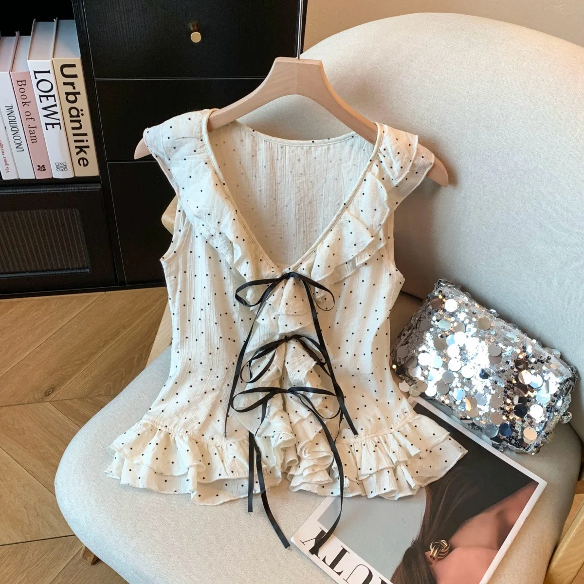 

Шифоновая рубашка без рукавов с v-образным вырезом во французском горошек, женская летняя праздничная милая пляжная жилетка 2025 года, топы