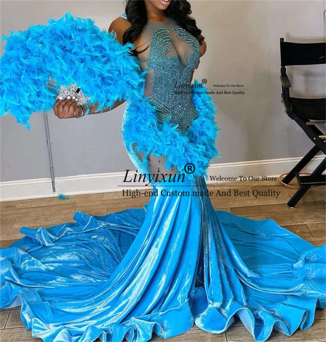 Sexy Velvet Feathers Mermaid Golden Crystal Beading Prom Dresses Customize Luxury Designer Party Black Girls Bespoke robe de bal