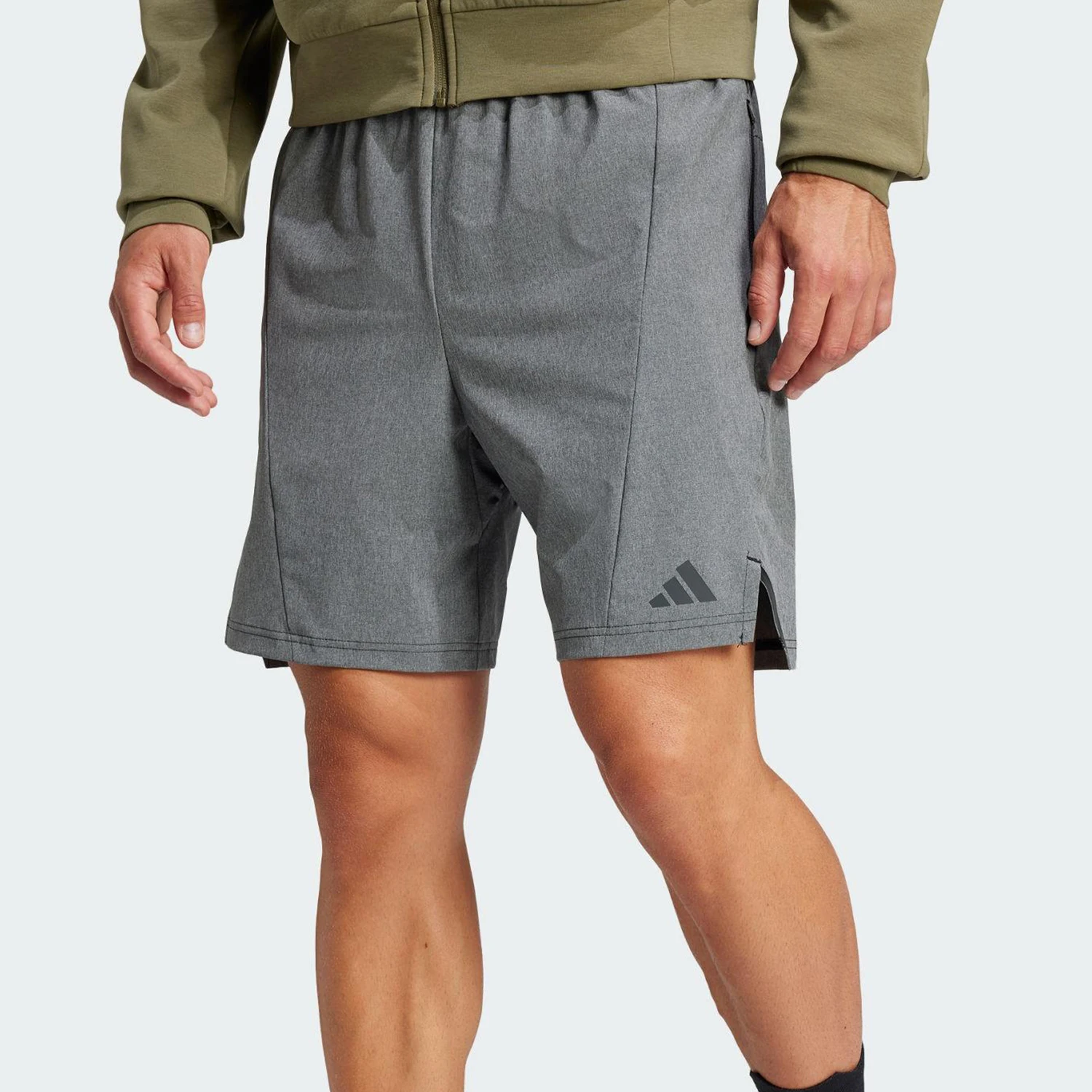 شورت رياضي للتدريب على صالة الألعاب الرياضية للرجال من Adidas JE5679