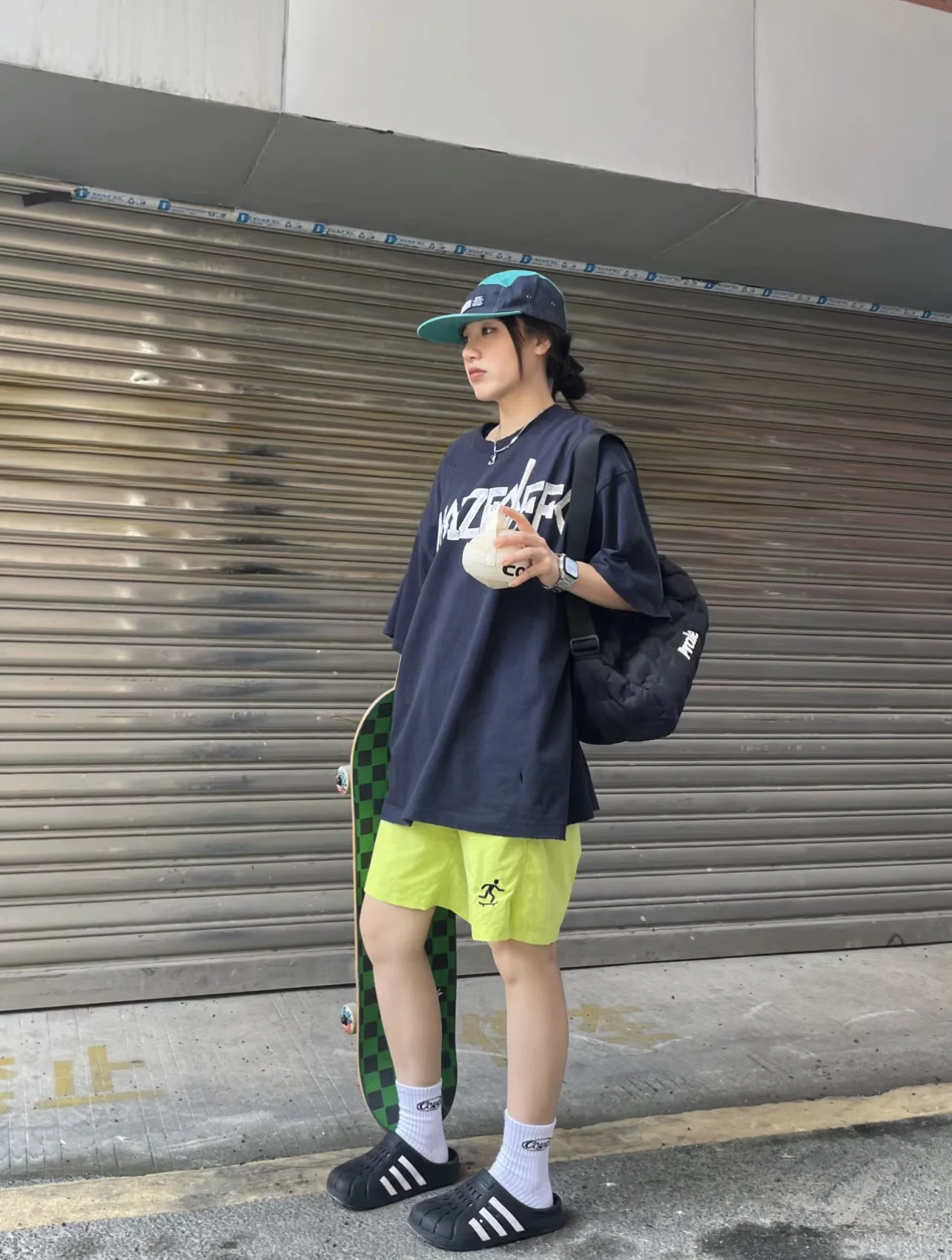 Qui Dry American Fluorescent een Casual orts Pantaloni da uomo Hip Hop sottili e larghi sportivi a gamba dritta a cinque quarti