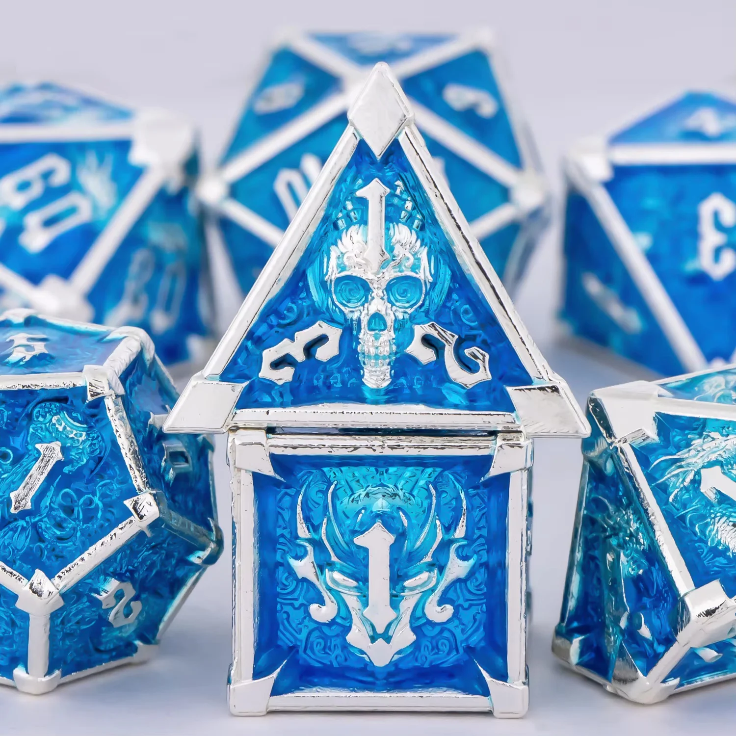 

7PCS Solid Metal Polyhedral Dice Set Heavy Zinc Alloy for DND RPG Dungeons and Dragons Tabletop Role Playing Game
