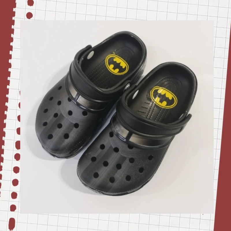 

New Batman Slippers Beast Kingdom Peripheral Movies Creative Personality Cartoon Summer Wearable Non-Slip Light Slippers Gifts