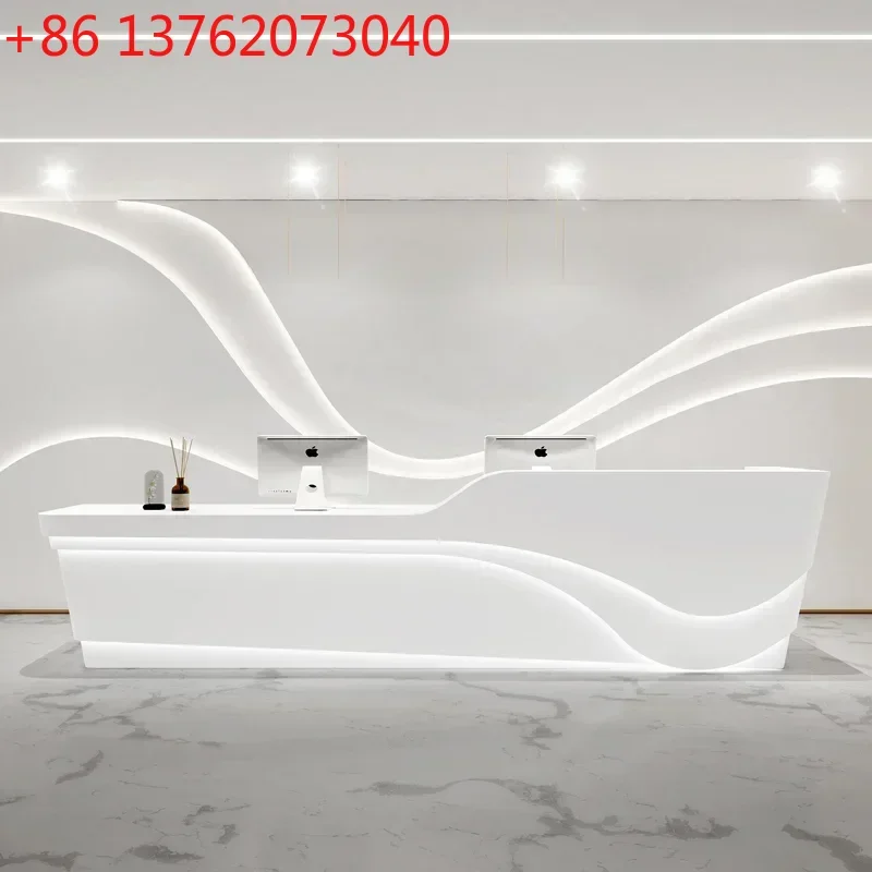 

Стойки ресепшн в итальянском стиле для магазинов одежды и салонов красоты, простая офисная мебель для ресепшн