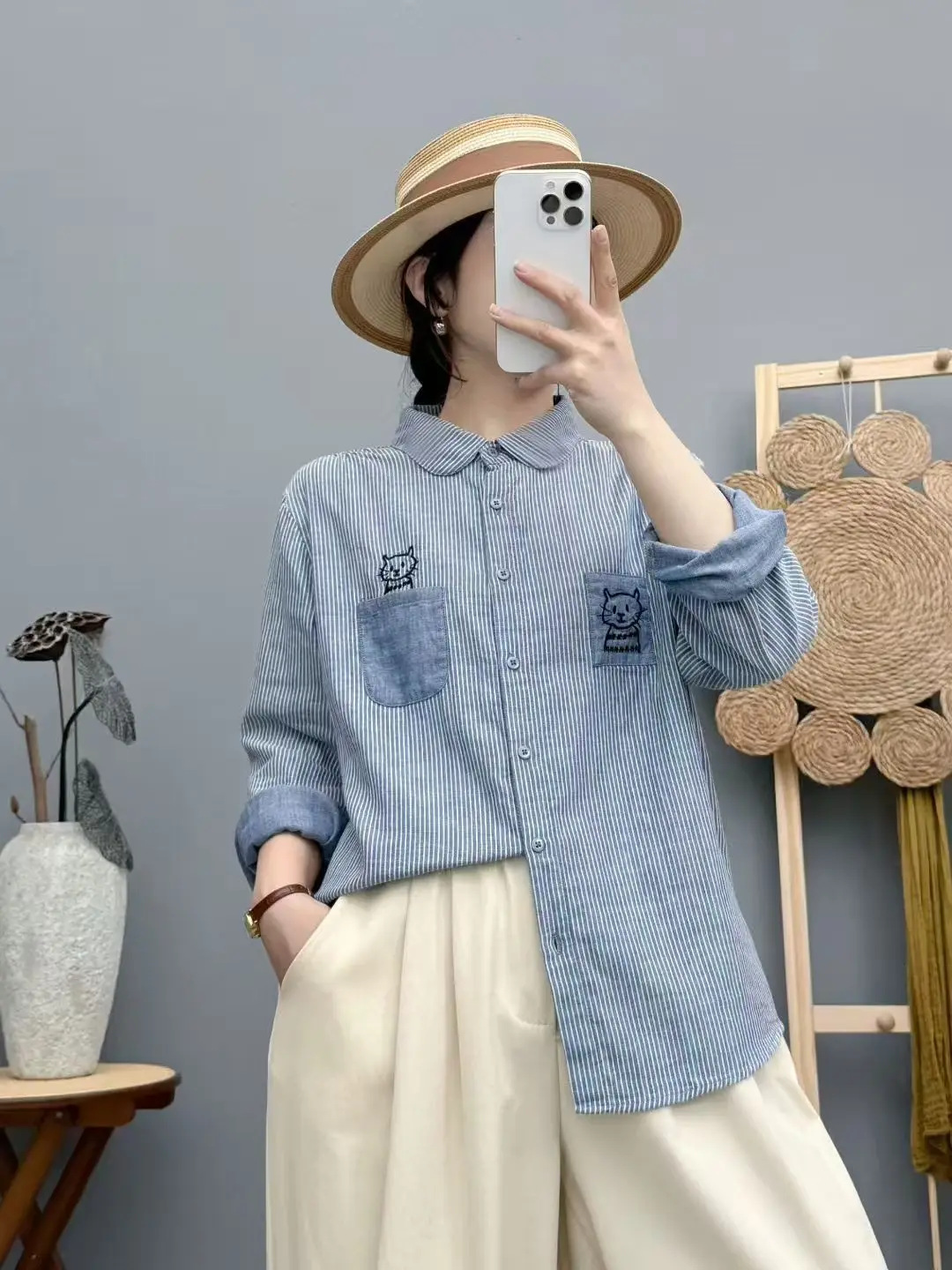 جديد 2025 الخريف غزل القطن قميص طويل الأكمام ، المرأة التلبيب مخطط التطريز ، موري فتاة موضة OL لطيف بلوزة فضفاضة T58050CC