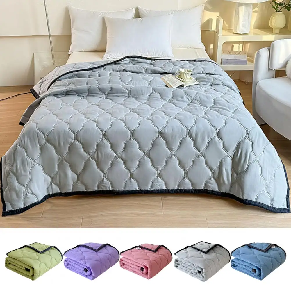 Comfortable Summer Blanket Breathable Summer Quilt with Lightweight Filling for Cooling Effects Refreshing Sleep Bedroom for A