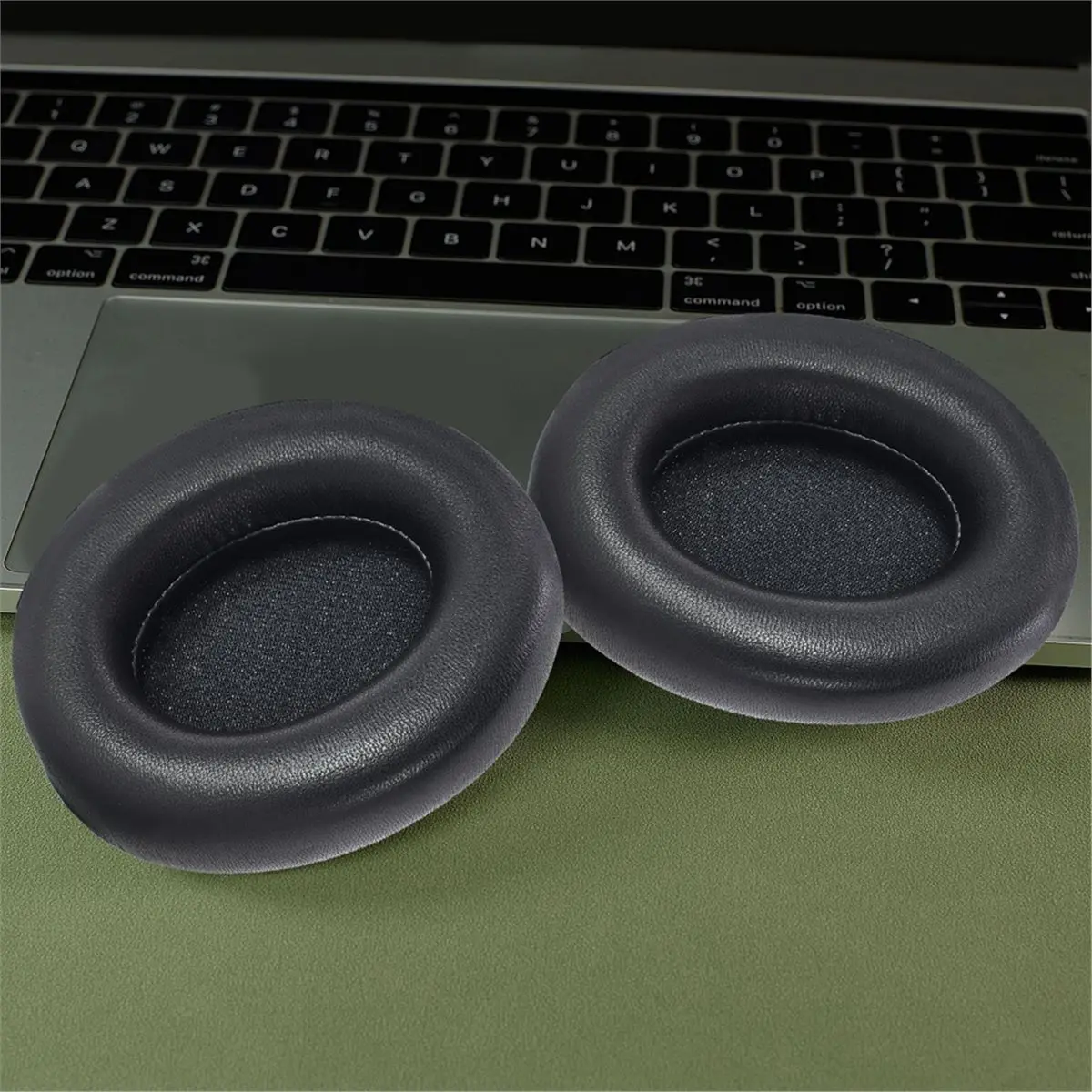 

Сменные амбушюры A41T для наушников Beats Studio Pro: комфортные подушечки
