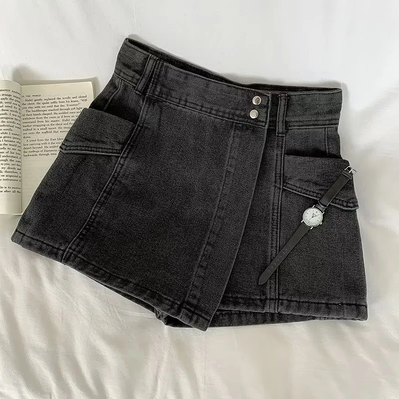 Summer High-Waisted Denim Shorts for Women Loose Casual A-Shaped Pantskirt Irregular Design Fashion High Street Style 2026
