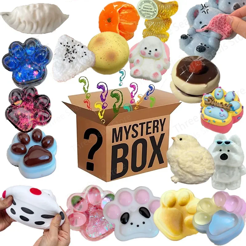 Blind Box Mystery Kawaii Cat Paw Mochi Squishy, Simulated Food Fidget , Cute Squeeze Foot Antistress Stress-Relief