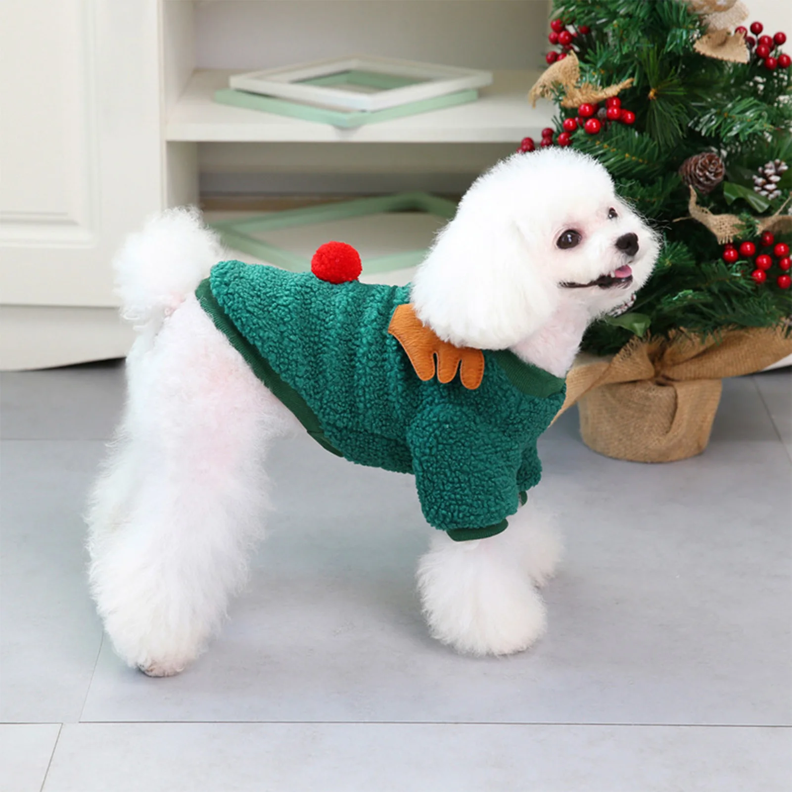 Christmas Pet Dog Clothes Winter Creative Christmas Tree Pet Clothing New Year's Gift For Puppies 2024 Christmas Pet Supplies