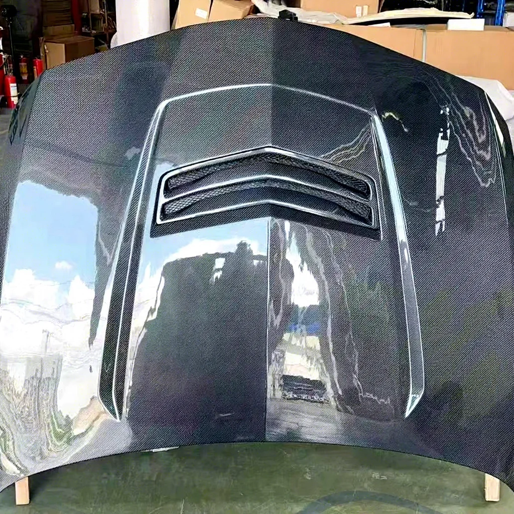 

Carbon Fiber Hood for Cadillac Ct6Practical Good quality