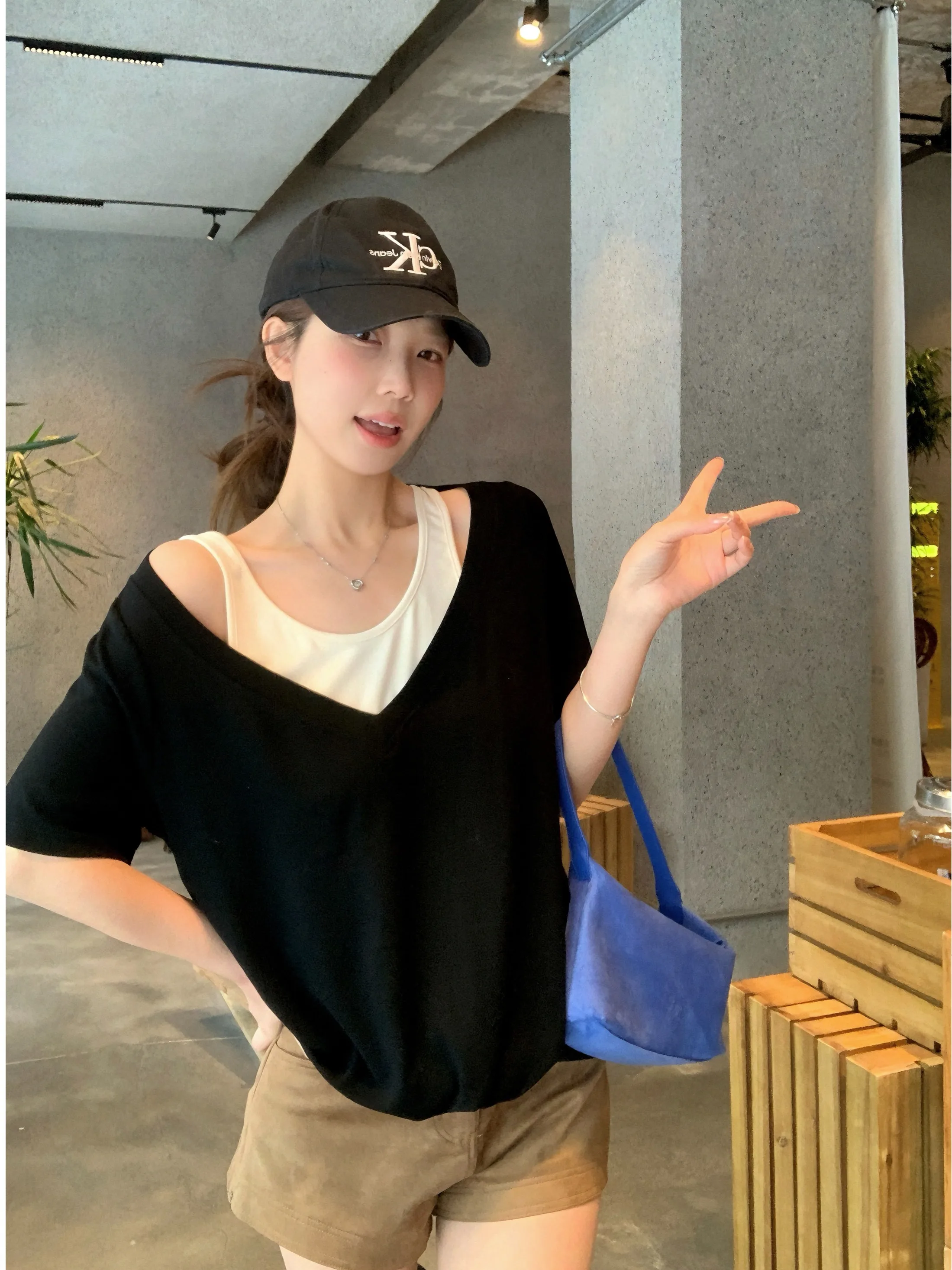

plus Size Women's Lazy Style Color Block Hollow out Short Sleeve T-Shirt Summer New Design Versatile Top Korean Version Slim Fit
