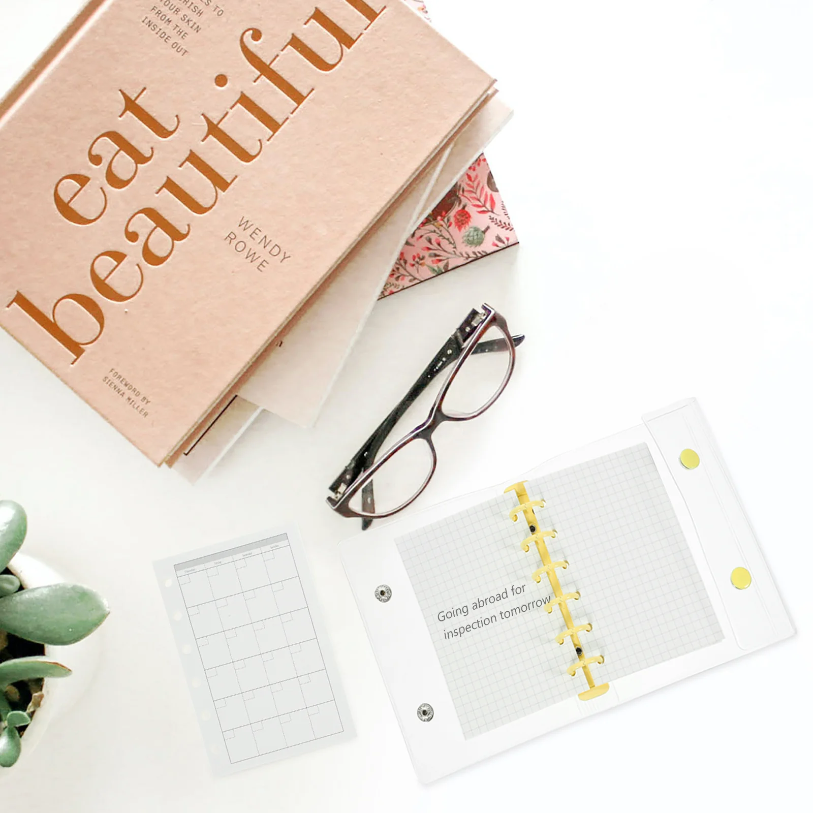 

4pcs Small Notebook 120Gsm Paper Mini Binder Notepad Transparent Cover Loose-Leaf Paper Pad For Writing Notes Portable Pocket