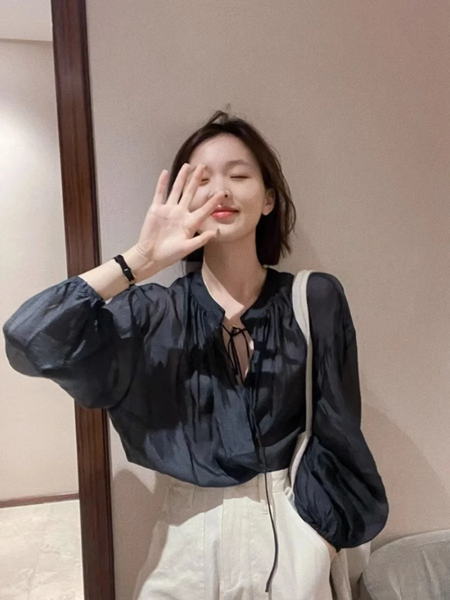 Top Feminino de Verão Fino, Estilo Coreano, com Cinto, Semi-Aberto, Gola Redonda, Design Elegante e Sofisticado, para o Dia a Dia