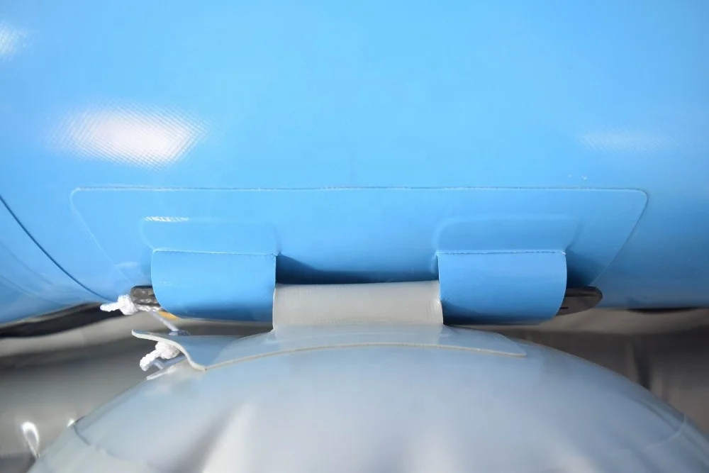 قوارب تجديف المياه البيضاء الأكثر شعبية للعبة المغامرة