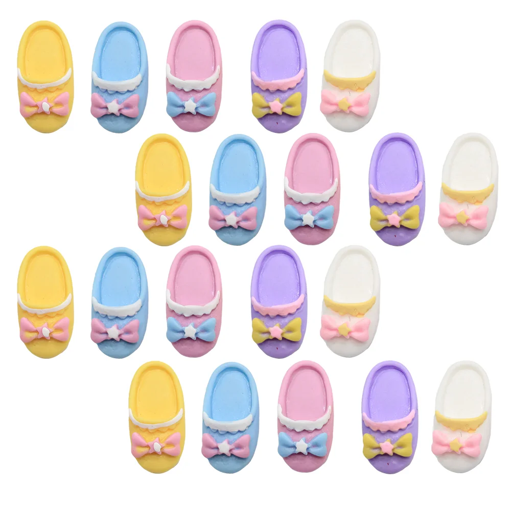 20Pcs Cartoon Mini Slipper Mini House Decoration DIY Mini Jewelry (Random Color) Mini Slipper Toy Jewelry Miniature