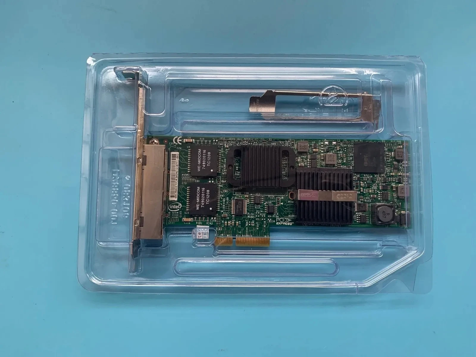 HM9JY Intel E1G44ET 82576GB Gigabit Four Port PCI-E x4 Server Adapter