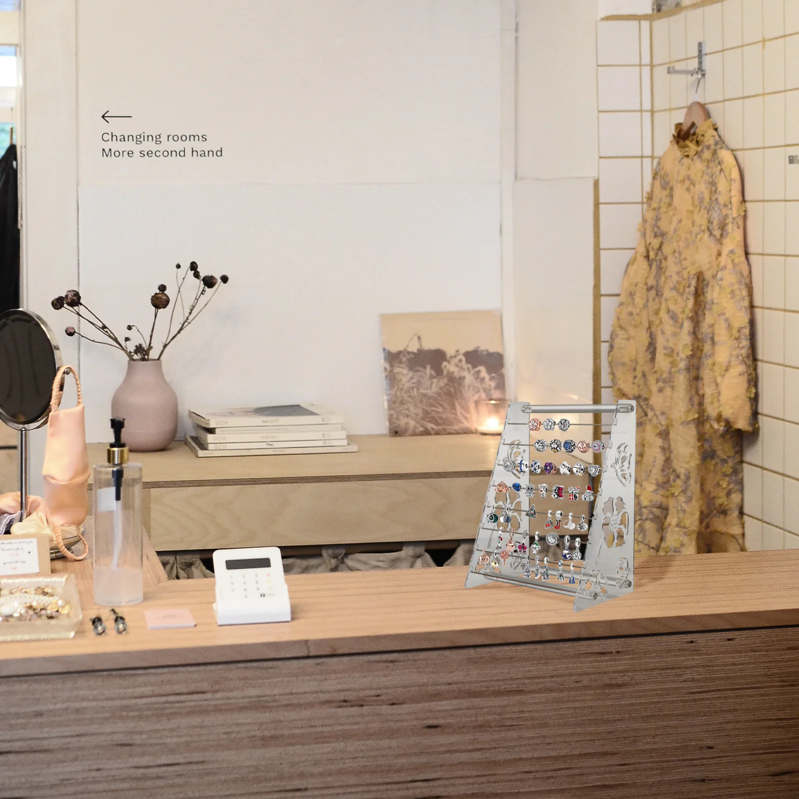 منظم عرض الخرزة الساحرة، حامل أكريليك، حامل من الطبقة، مجوهرات تخزين لمنظمي السحر