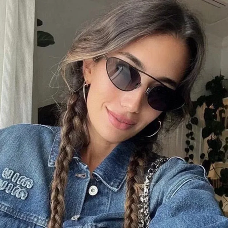 New Small Frame Cat Eye Sunglasses Women Retro Minimalist Style Sun Glasses High Quality Eyeglasses Leisure Sunshade Glasses