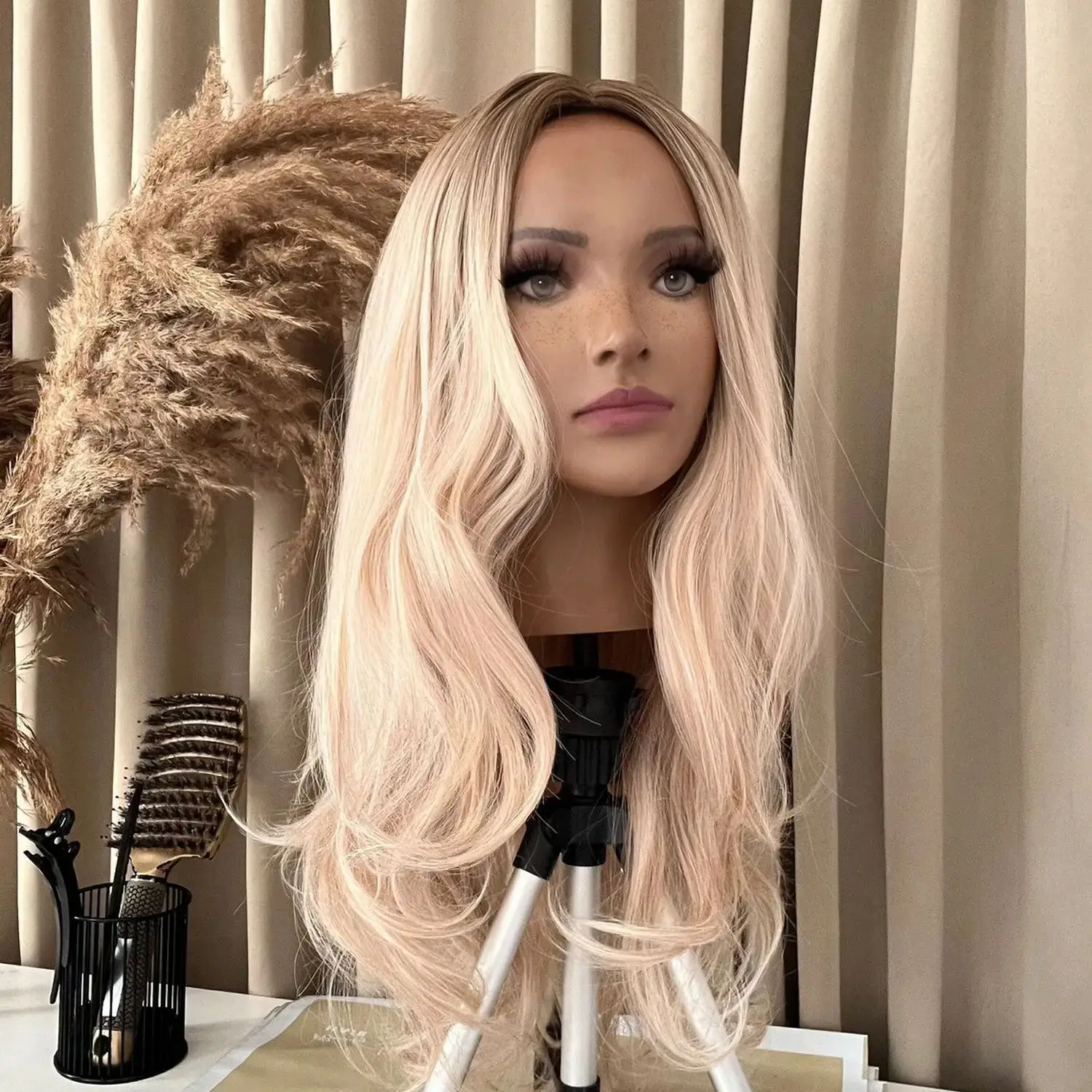 High Quality Wigs For Women Luxury Light Blonde Body Wave Synthetic Wigs With Dark Roots Ombre 13*4 HD Transparent Lace Wigs