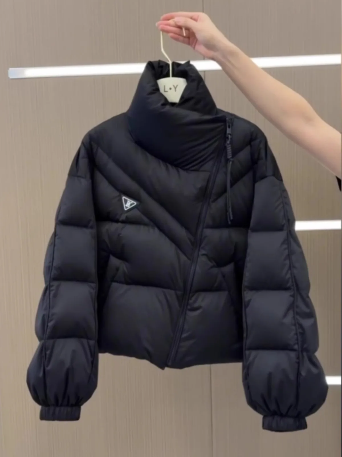 Sli ort Bla down Jaet Casaco de inverno feminino Faionable Tamanho pequeno High-End Feel Commute Sle Fibra de poliéster