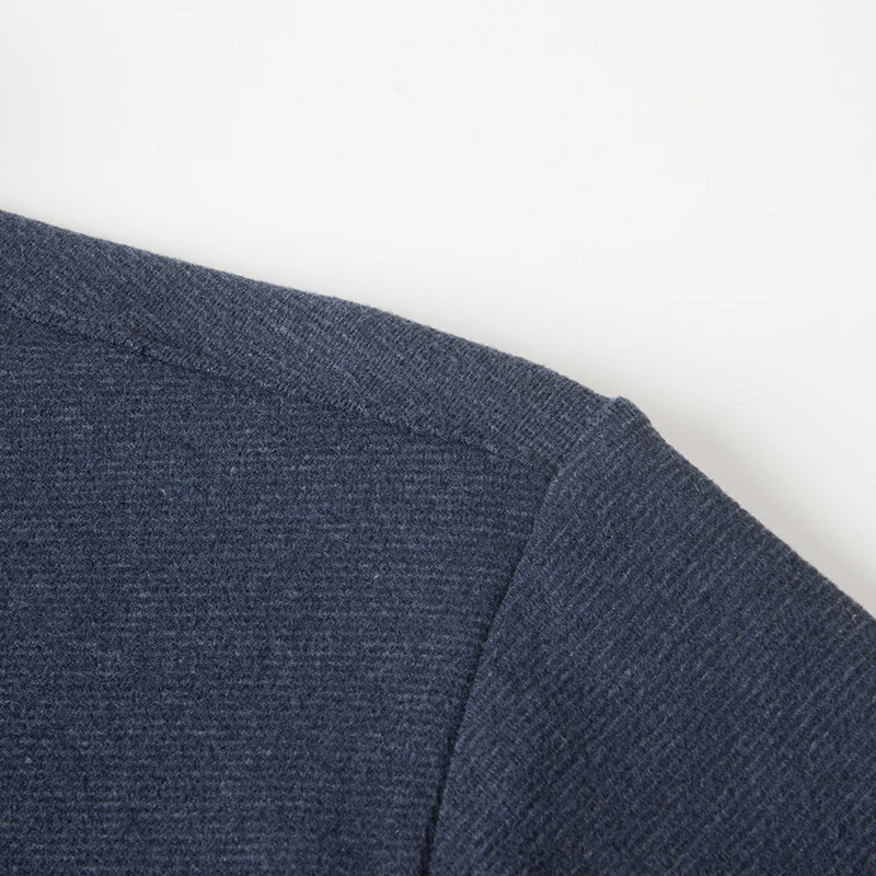 Designer-Stil Herren Bedrucktes Polohemd Neue Herbstmode Einfarbiges Langarm-T-Shirt mit Revers Business Casual Herrenbekleidung – Detail 11