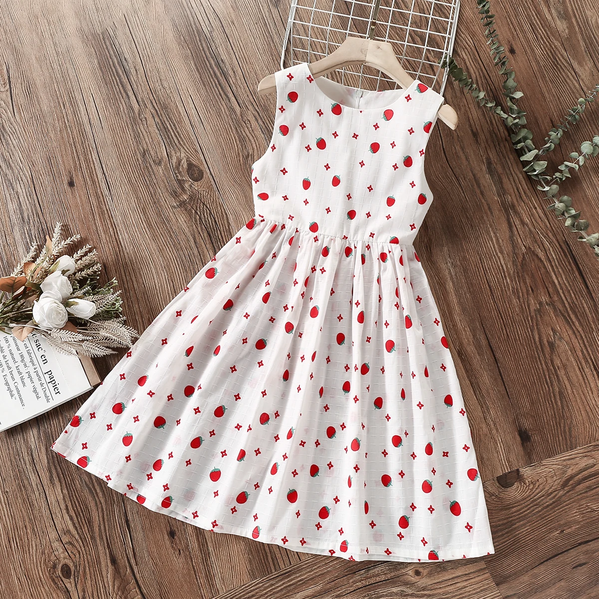 

Baby Kids Dresses for Girls Clothes Teenagers Summer Cotton Sleeveless Strawberry Print Princess Party Outfits Children Costumes