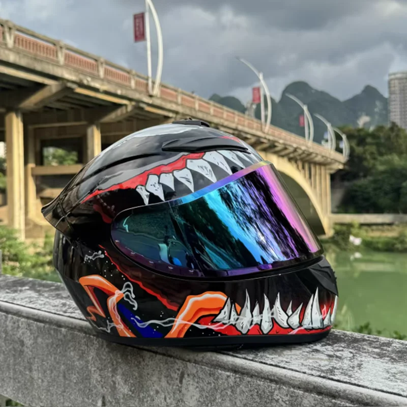 

Суперпрочная конструкция композитного корпуса, новый полнолицевой мотоциклетный шлем в японском стиле, обеспечивающий безопасность, надежная защита