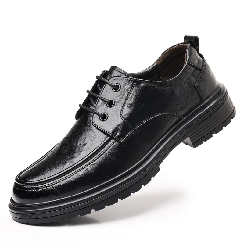

2026 Spring Autumn New Dress Shoes for Men Lace Designer Fashion Leather Shoes Male Black Business Casual Platform Shoe Man