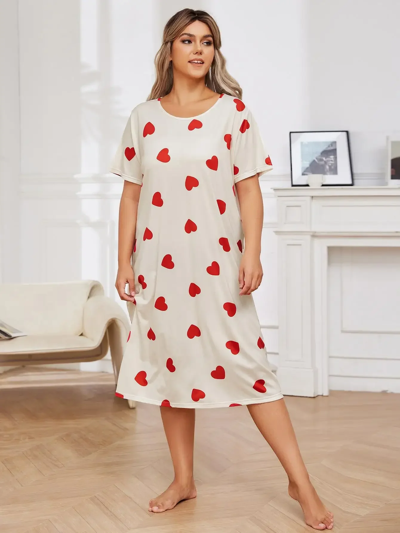 Plus Size Heart Print Women\'s Nightgown Scroop Nekc Short Sleeves Sleepwear Female Nightdress Pajamas Dress Nightwear Homewear