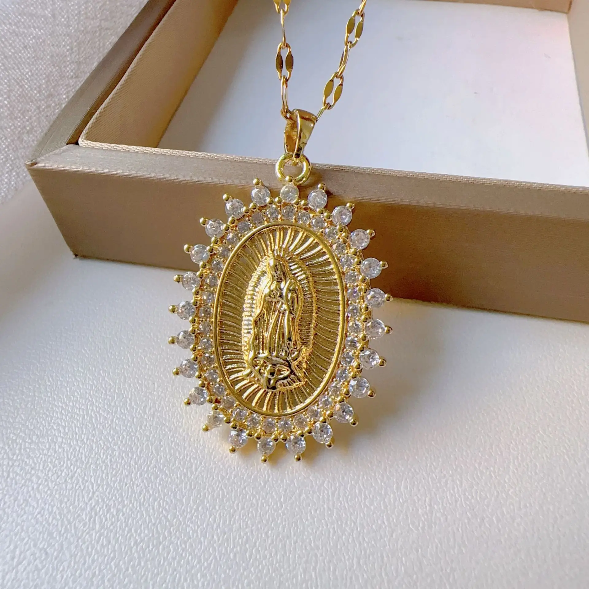 European and American Fashion and Gorgeous Women's All Sky Star Micro Inlaid Colorful Zircon Virgin Mary Hollow Necklace