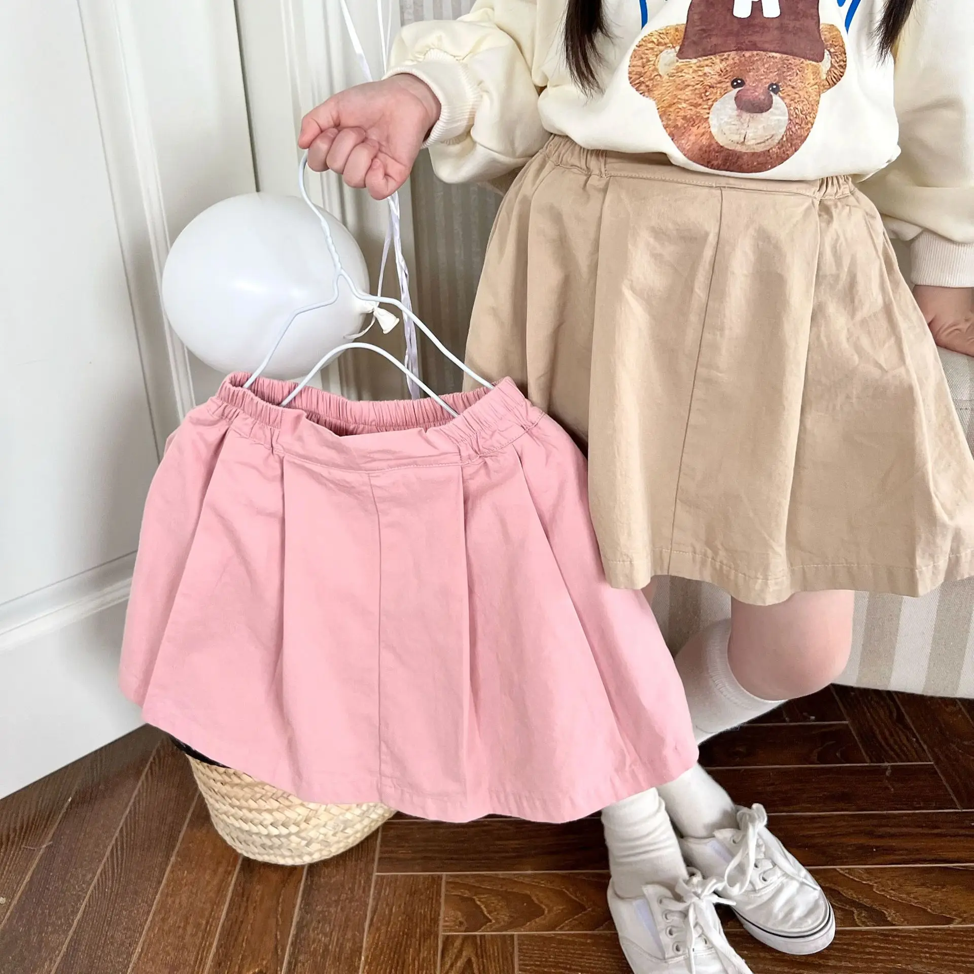 

deer jonmi 2023 Spring Baby Girls Pleated Shorts Korean Style Solid Color Children Casual Shorts