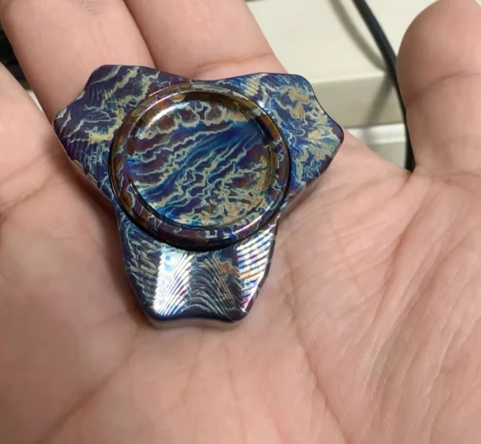 中古 EDC KAP Mom Ship チタン ストーム スピナー フィジェット減圧おもちゃ