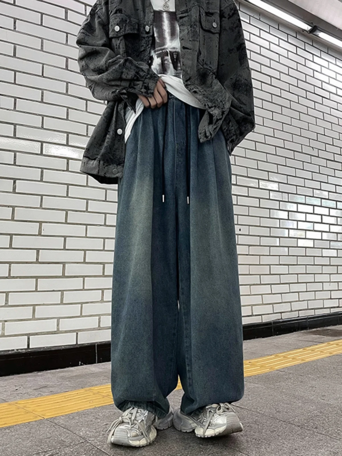 Hip Hop Wide Leg Jeans Herren Frühling und Herbst Retro-gewaschene Modemarke im japanischen Stil in losen Spitzen mop hosen