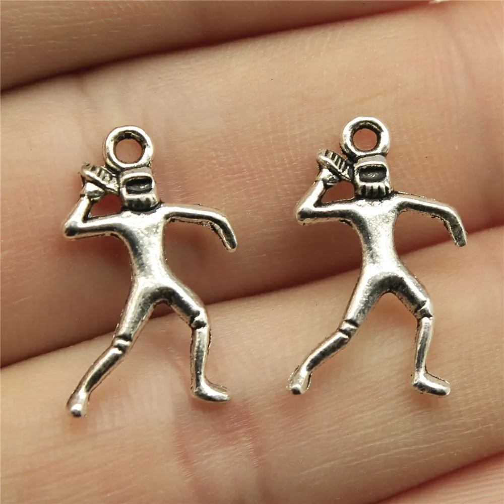 20pcs 20x12mm(0.79x0.47inch) Antique Silver Color American Football Player Charms Jewelry Making DIY Accessories