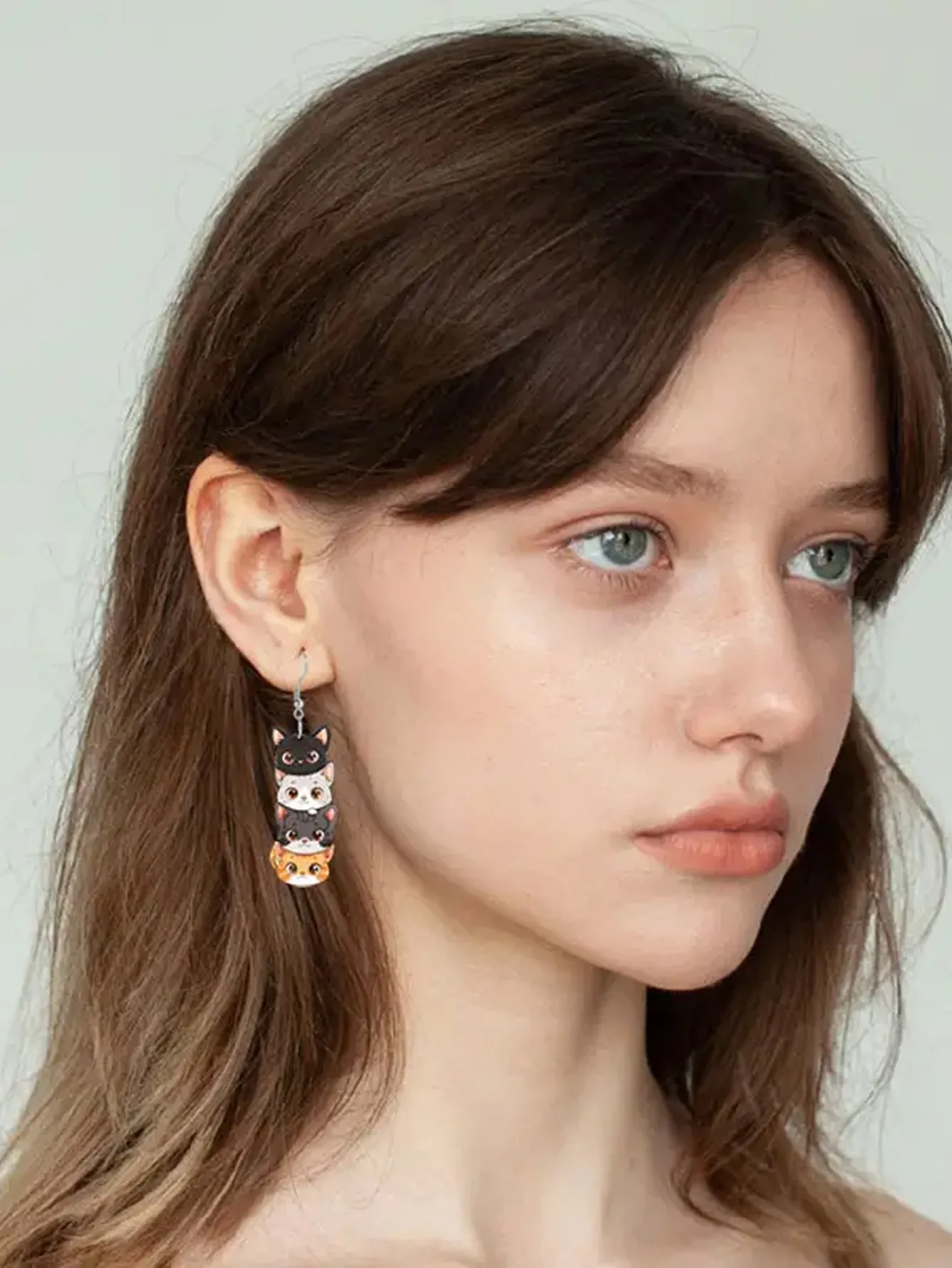 A Pair of Cute Cartoon Overlaid Cat Acrylic Earrings, Suitable for Daily Party Wear