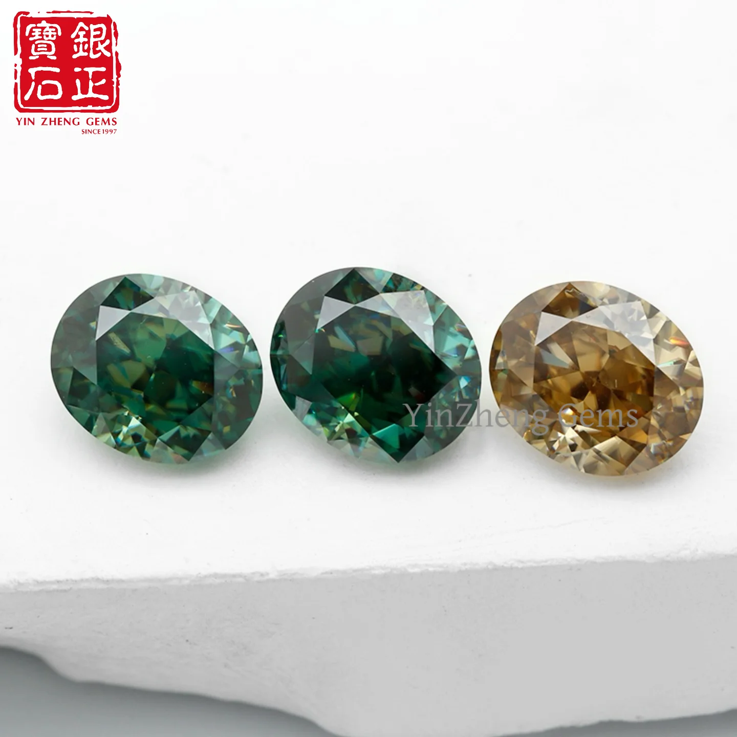 เพชรโมอิสซาไนต์ ยินเจิ้ง รูปทรงวงรี เกรด 6A สีเขียว พร้อมใบรับรอง GRA หินโมอิสซาไนต์แบบหลวมสำหรับทำเครื่องประดับ