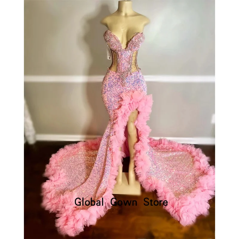 Różowe Sukienki na Bal Maturalny 2025 w Stylu Syreny z Wysokim Rozcięciem, Luksusowe, z Iluzją, Ozdobione Koralikami i Cyrkoniami, Suknie na Uroczystość Zakończenia Szkoły dla Czarnoskórych Dziewczyn, Szyte na Miarę