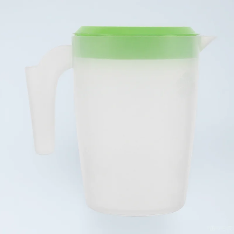 

Clear Large Plastic Water Pitcher With Lid Cold Beverage Jug For Tea Juice Drinks Reusable Home Office Pool Bbq Picnic Kitchen