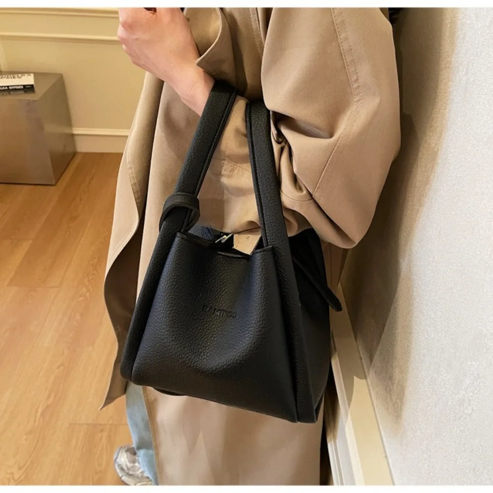 

New Versatile Women's Handbag PU Leather Soft Bucket Bag Crossbody Bag for Women
