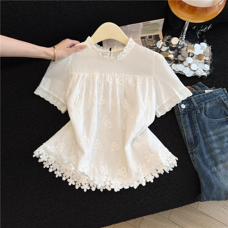 

Unique Lace Embroidered Bubble Sleeve White Shirt Women's Spring Fashion New 2026 Short Sleeve Top Korean Style Loose Fit