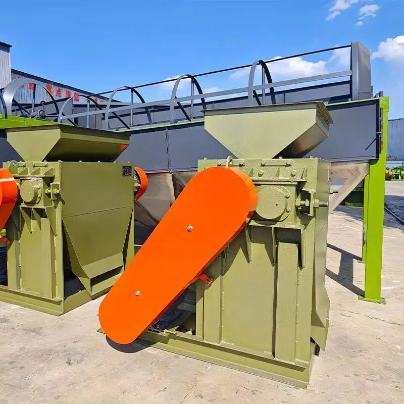 كتلة الخشب خام نشارة الخشب المواد الخام الكيميائية معدات سحق الأسطوانة الصحافة اليوريا الأسمدة العضوية كسارة الحبيبات #4