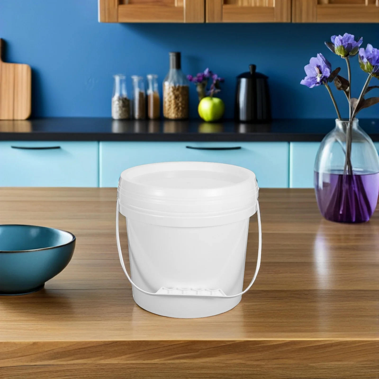 

4pcs 4L Large Capacity Storage Bucket White Plastic Food Grade Container Sealing Lid For Milk Jam Ice Cream Freezer Safe Round