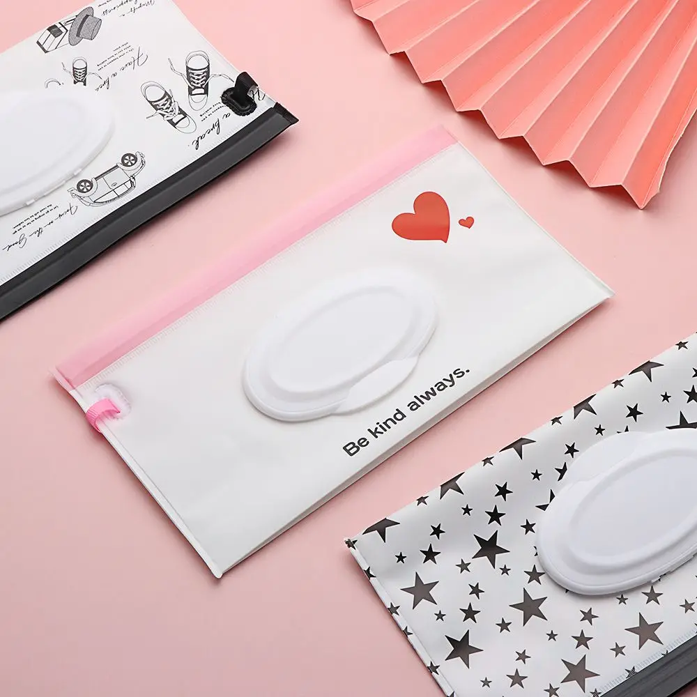 Outdoor Useful Carrying Case Portable Snap-Strap Flip Cover Wet Wipes Bag Cosmetic Pouch Tissue Box Stroller Accessories