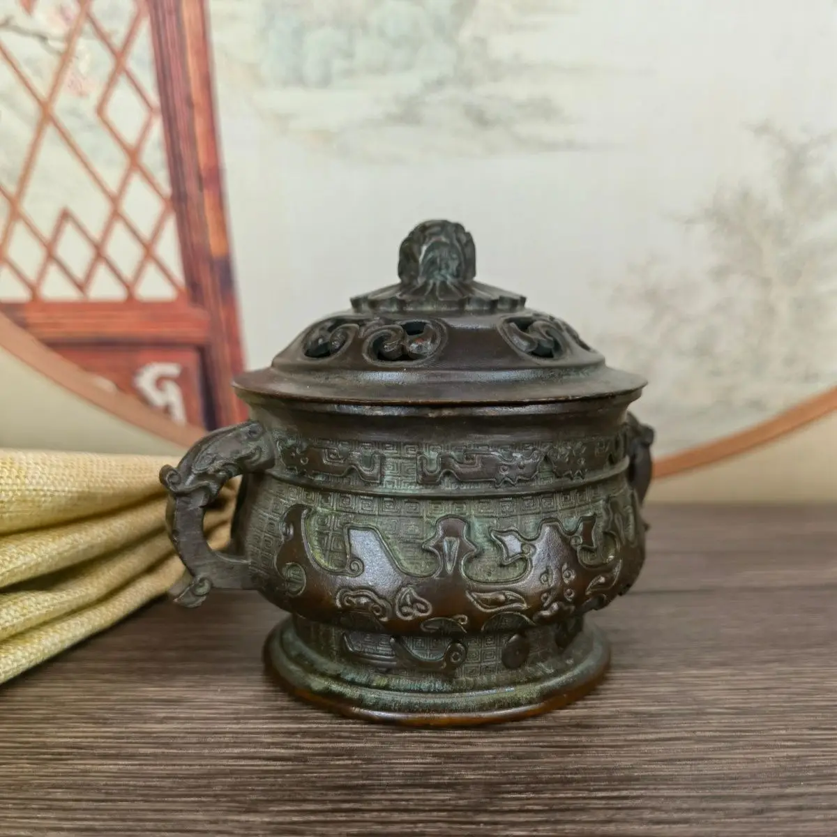 Xuande Dragon Ear Furnace Tower Incense Sandalwood Furnace Household Aromatherapy Ornaments Imitation Copper Crafts Copperware