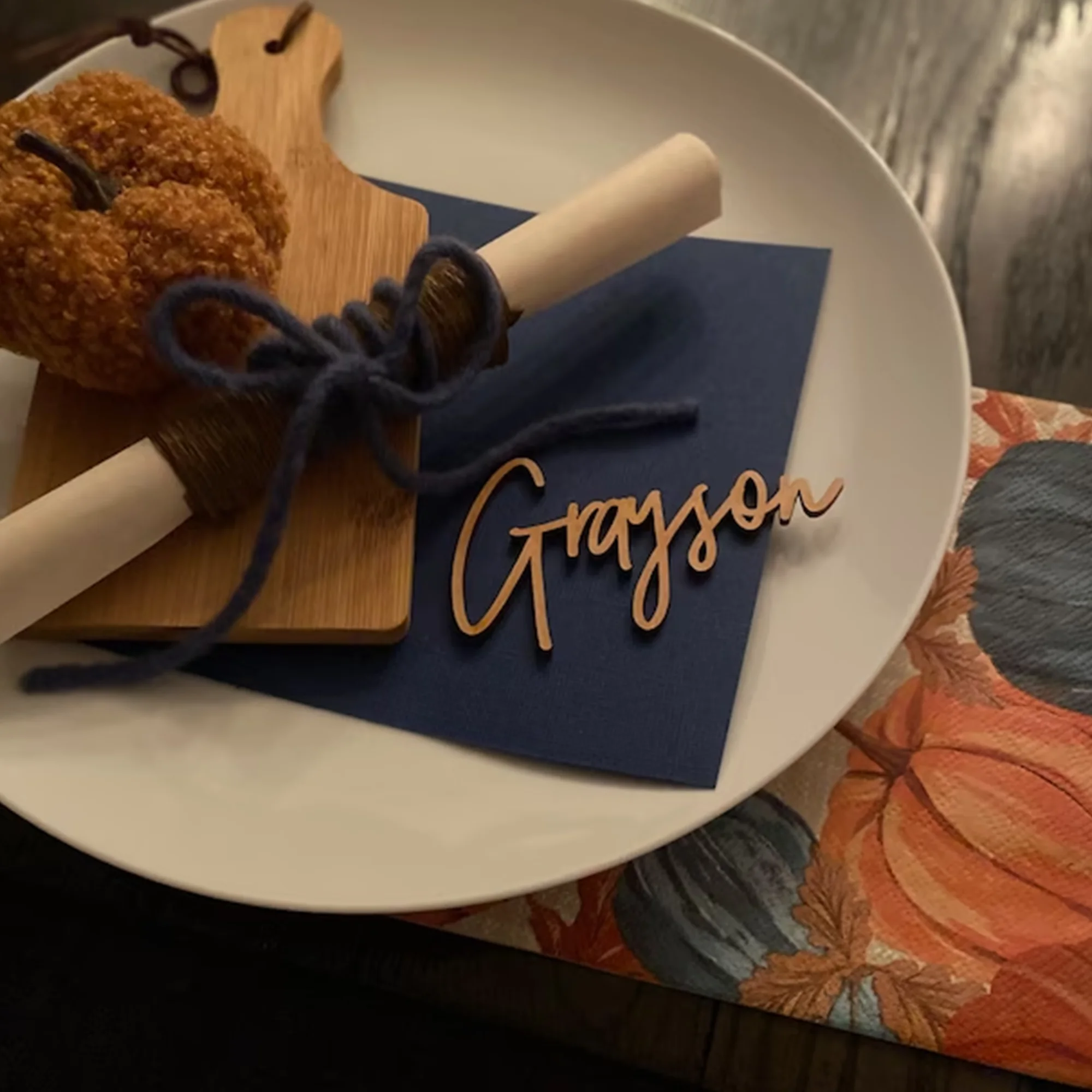 Custom Wooden Place Cards Name Plates ForWedding Personalized Wedding Guest Names Wedding Table Cards Table Settings DinnerParty